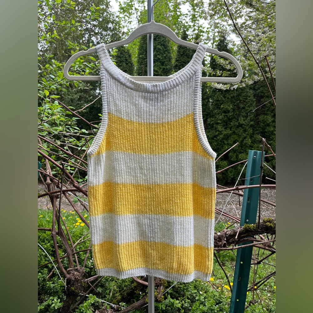 X Vintage Croquet Club 90s Y2K Cinch Neck Knit Top Striped White Yellow